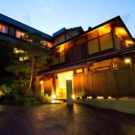 Saikatei Jidaiya Hotel Kaminoyama Екстериор снимка