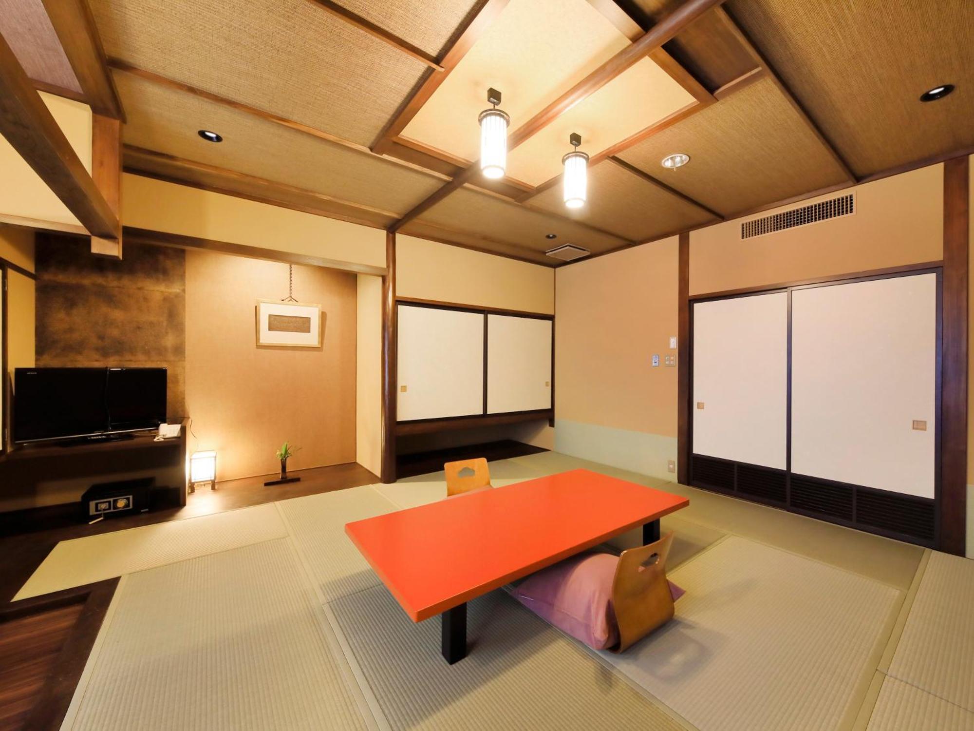 Saikatei Jidaiya Hotel Kaminoyama Стая снимка