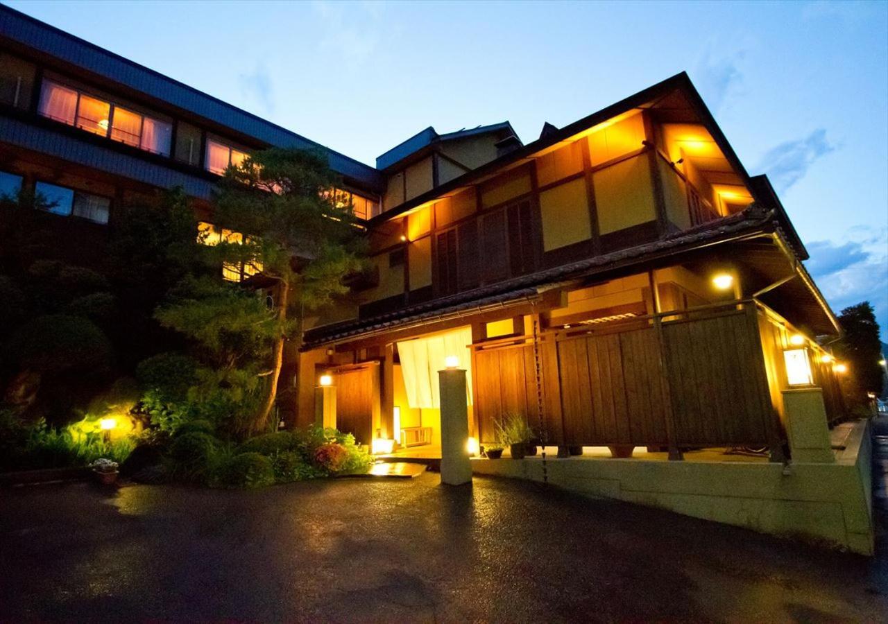Saikatei Jidaiya Hotel Kaminoyama Екстериор снимка