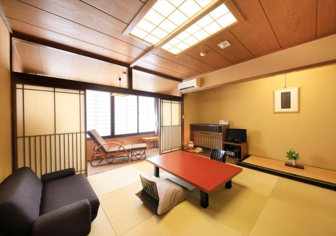 Saikatei Jidaiya Hotel Kaminoyama Екстериор снимка